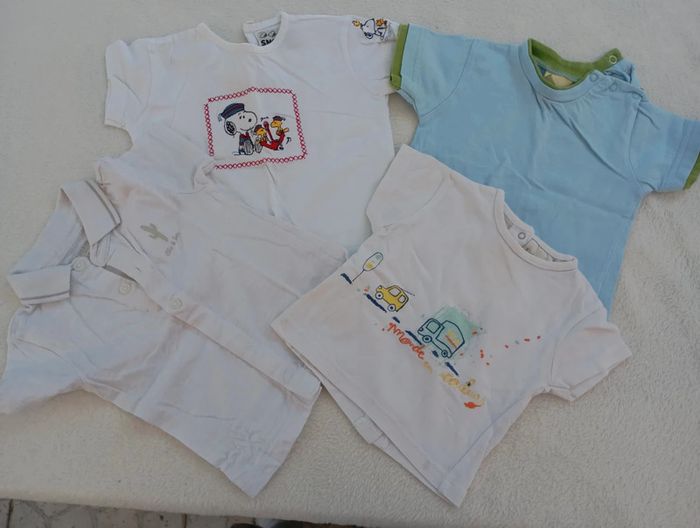Lot de 4 tee shirts 3 mois.