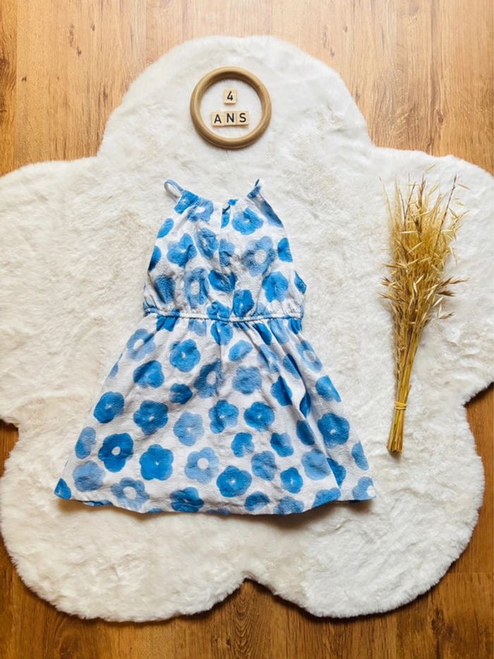 Robe 4 ans - photo numéro 2