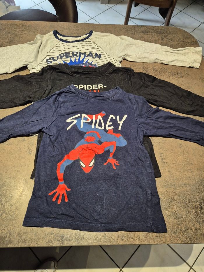 Lot tee shirts manches longues