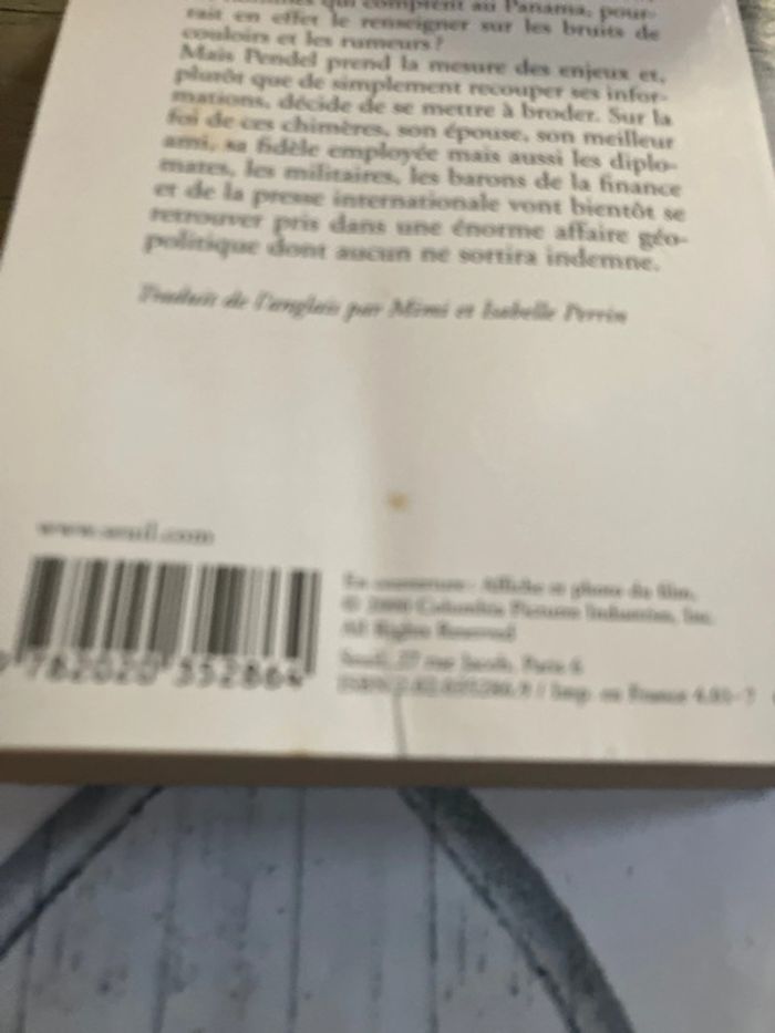 Livre. Le tailleur de Panama. - photo numéro 5