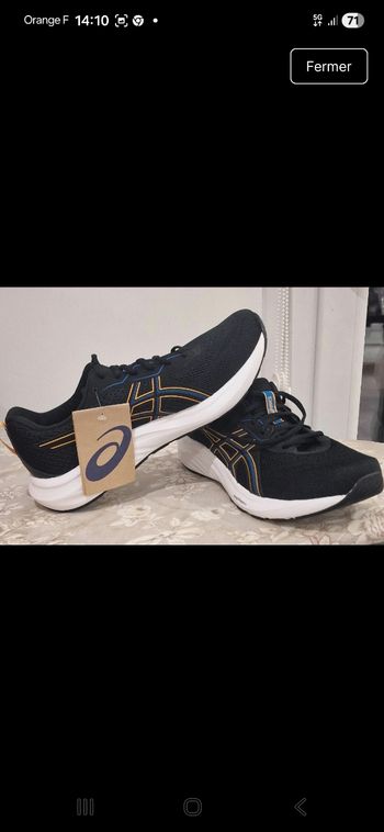 Baskets asics homme neuve jamais porté 