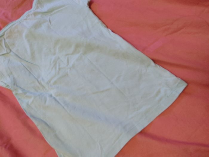 Tee shirt taille 5 ans - photo numéro 7