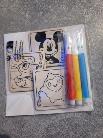 Magnets aimants en bois à colorier Disney