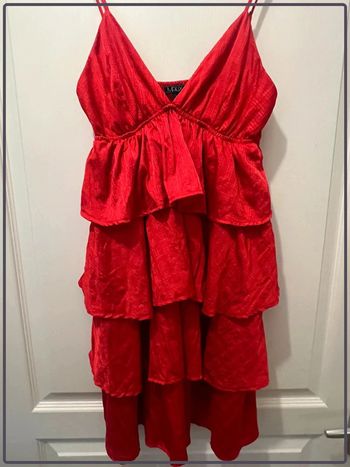 Mini robe Matix taille S rouge volants