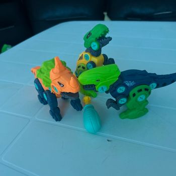Lot jouet dinosaures