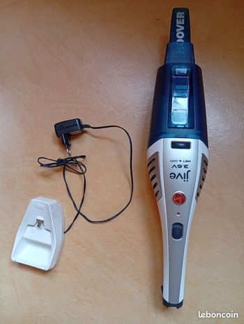 Aspirateur de table Hoover