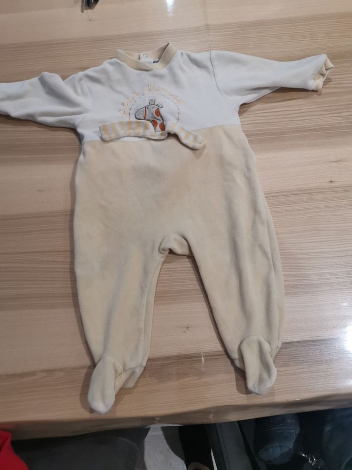 4 pyjamas hiver 9 mois - photo numéro 2