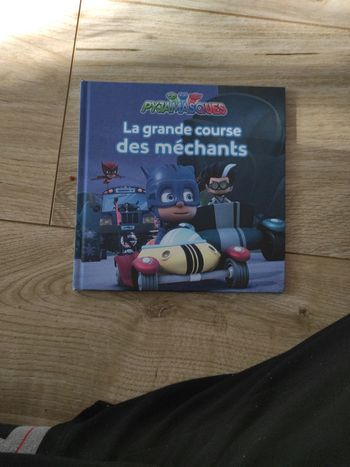La grande course des méchants pyjamasques