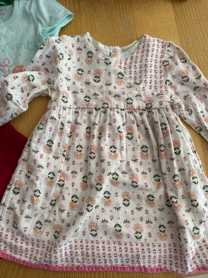 Lot vêtements 18 mois fille - photo numéro 3