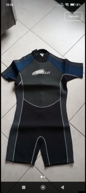 Combinaison de plongée 