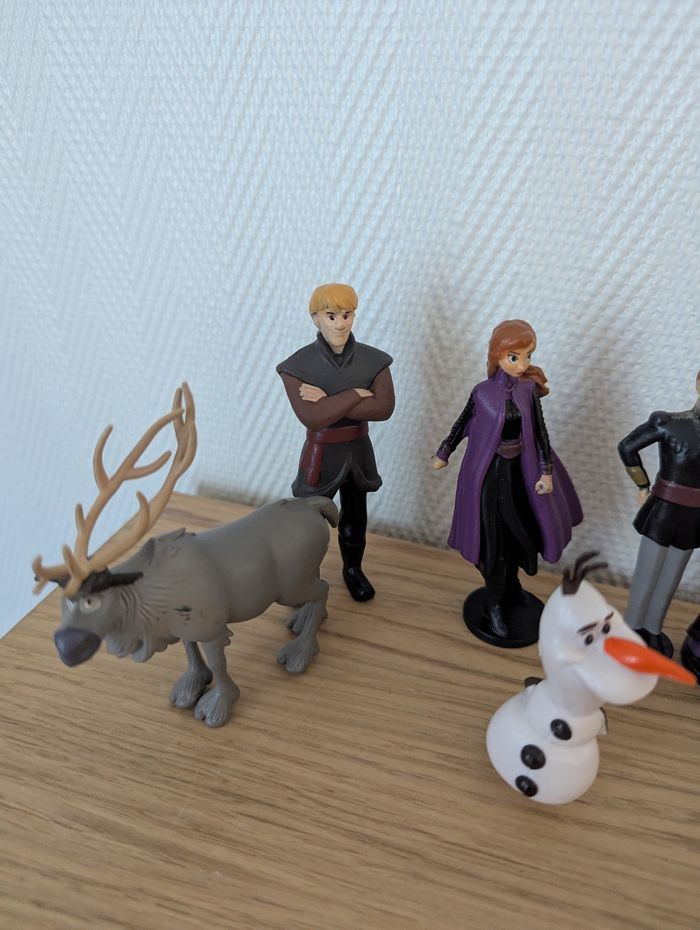 Lot de figurines Disney la reine des neiges - photo numéro 2