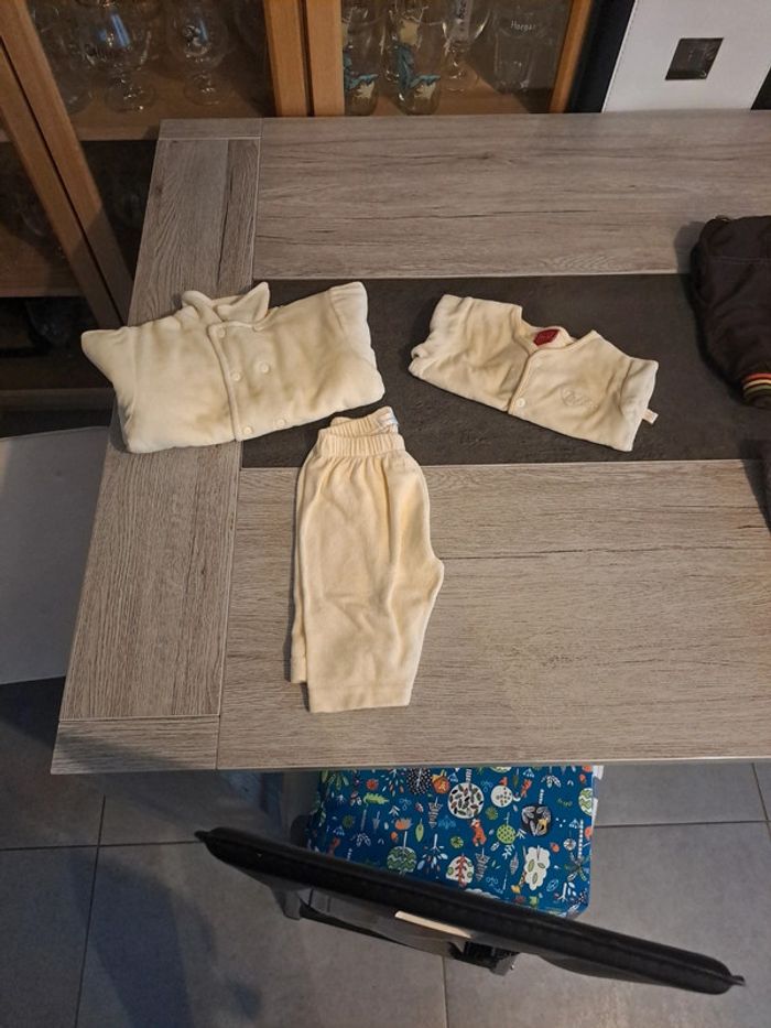 Gros lot garcon hiver 3 mois (56 vetements) - photo numéro 6