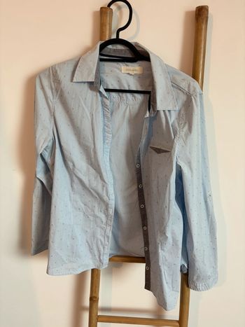 Chemise bleu clair