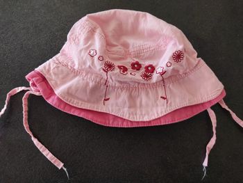 Chapeau taille 45 cm