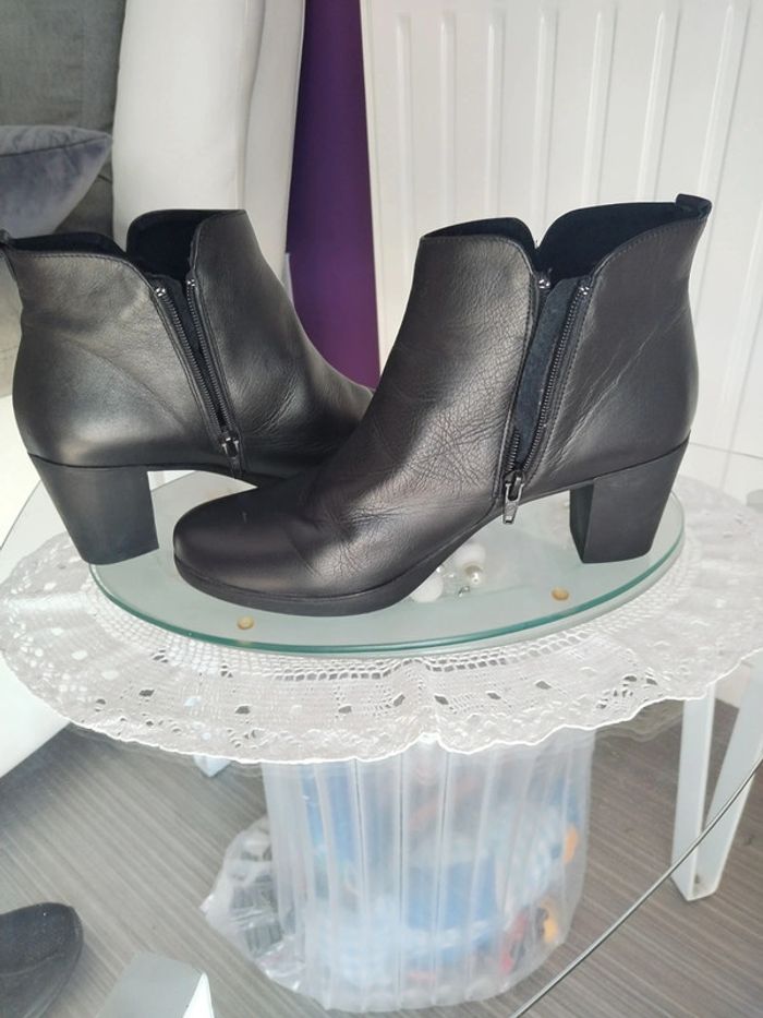 Bottines noires - photo numéro 2