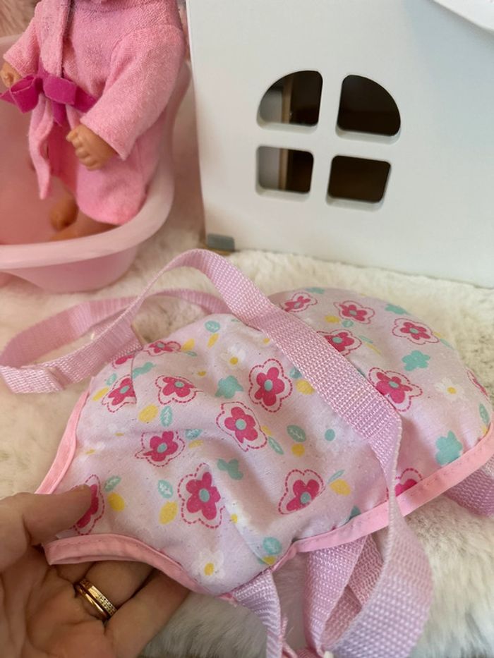 Accessoires bébé  avec poupon offert - photo numéro 8