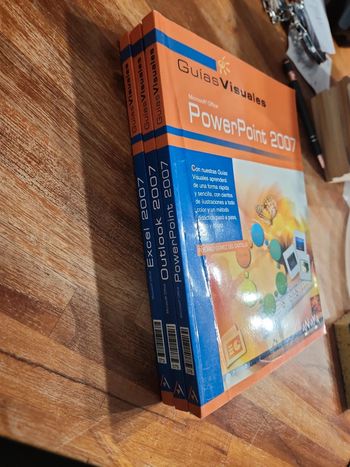 Lot de 2 livres : Outlook/ Excel / Power point 2007