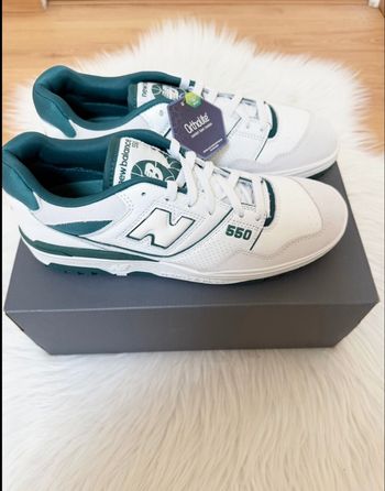 Baskets New Balance 550 – Taille 44,5 – blanc/vert – Neuf avec étiquette