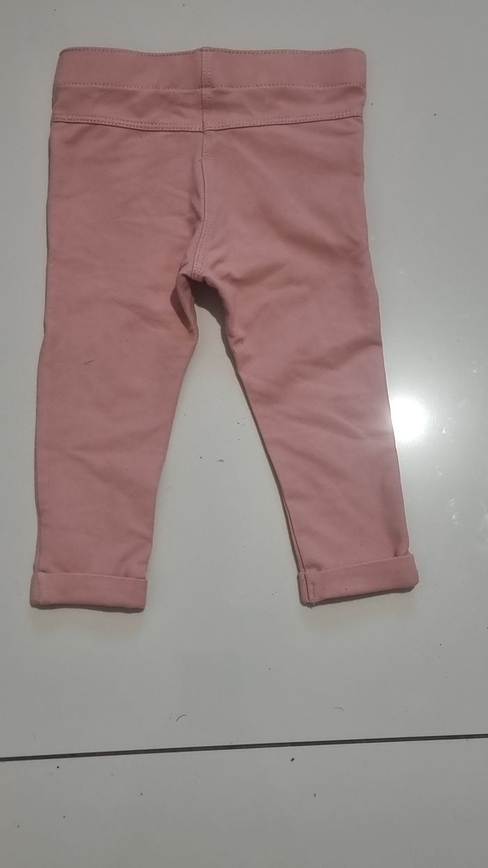 Legging kiabi taille 12 mois - photo numéro 2