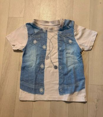 T-shirt kimbaloo manches courtes motifs imitation chemise 12 mois très bon état