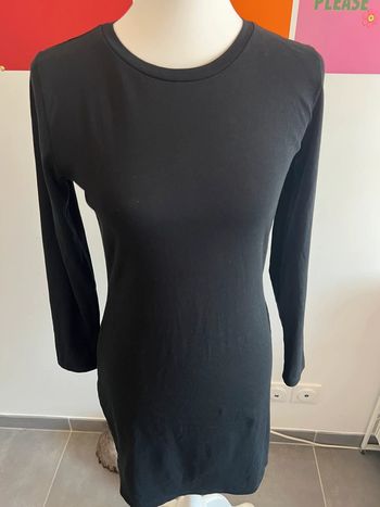 La petite Robe Noire de Zara taille L