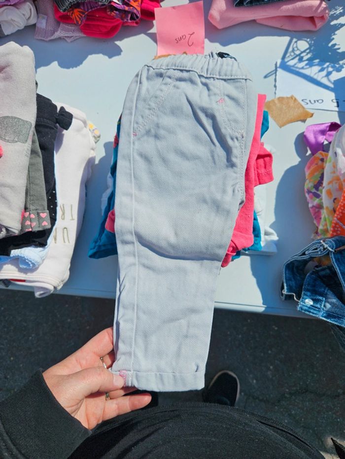 Lot 2 pantalons 2 ans