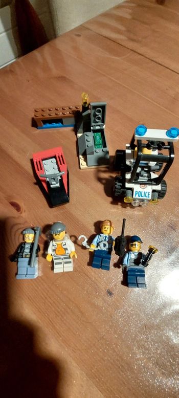 Lego la prison en haute mer 60127