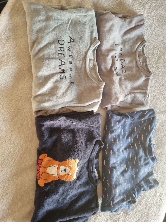 Lot pyjamas 6 mois - photo numéro 2