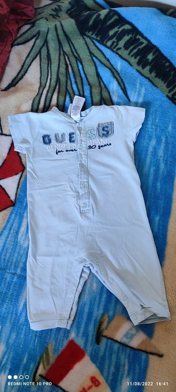 combinaison manches courtes guess