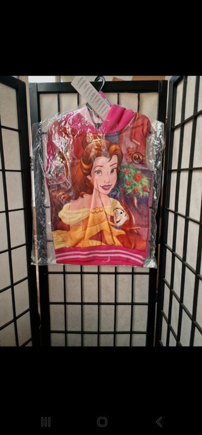 Sweat a capuche disney