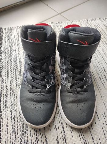 Chaussures pour basket pt 33 🏀