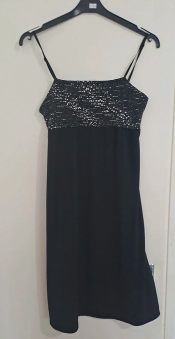 Robe de soirée fine bretelles