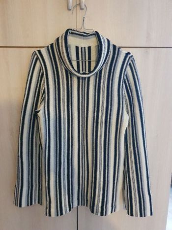 Pull col roulé