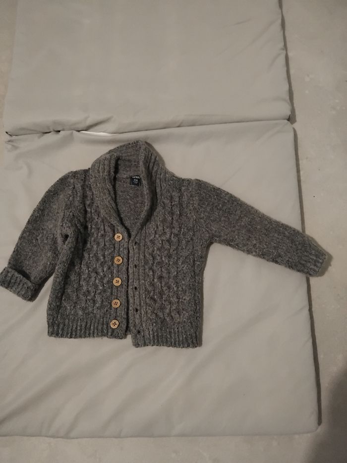 Gilet gris 18 mois