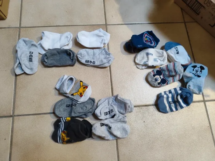 Lot 16 paires chaussettes garçon