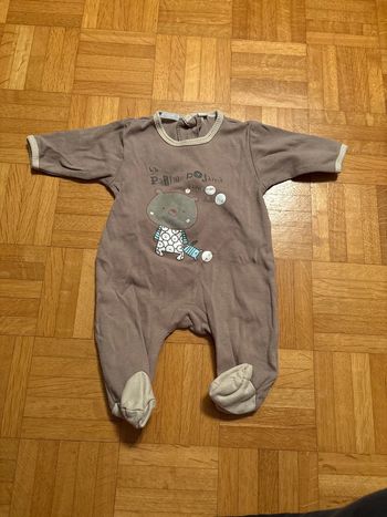 pyjama 1 mois