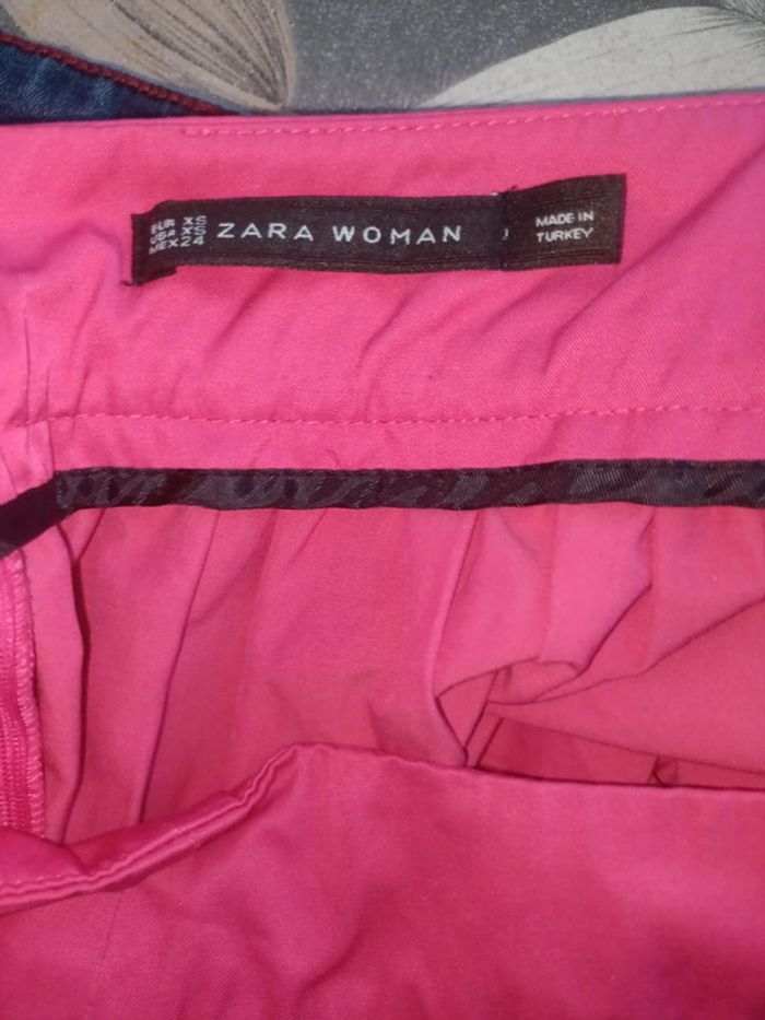 Mini jupe Zara fushia 34 - photo numéro 3