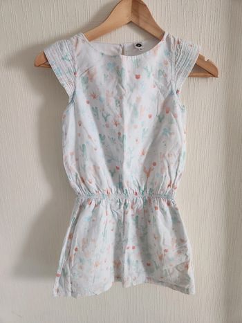 Robe blanche motif cactus Z 8 ans