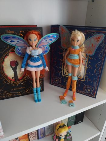 2 Poupées Bloom et Stella Lovix Winx Club Witty Toys Smoby saison 4 Fairy