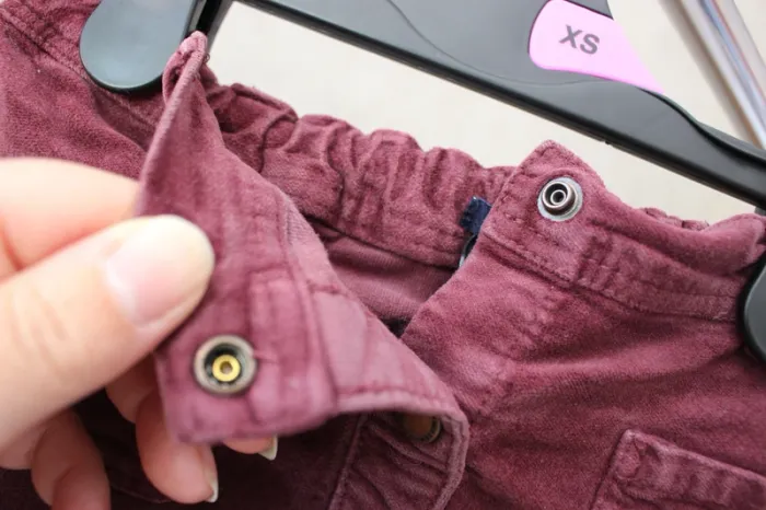 👗 Jupe grenat, effet daim, Kiabi, Taille 5 ans 📌 - photo numéro 3