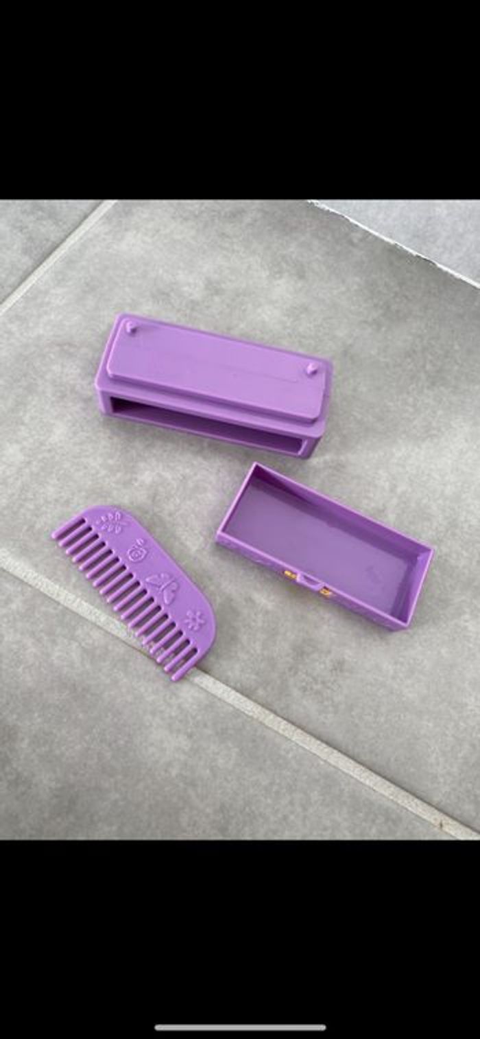 Peigne et rangement pour chevaux - photo numéro 3