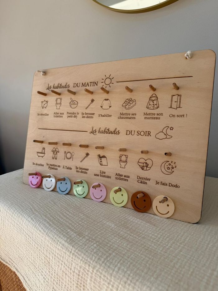 Tableau des routines habitudes Montessori en bois - photo numéro 4
