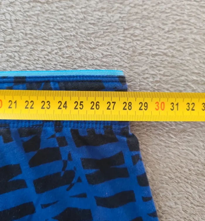 Legging Nike All-Over Logo bleu varsity XS – Très bon état - photo numéro 6