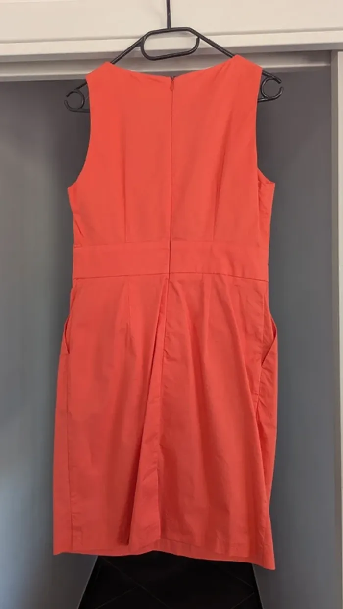 Robe de cocktail porté une fois - photo numéro 3