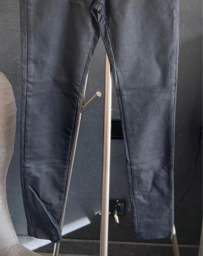 Jean enduit taille S - photo numéro 4