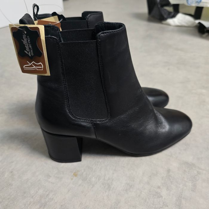 đź–¤ Bottines Chelsea noires Ă talon
- photo numéro 2