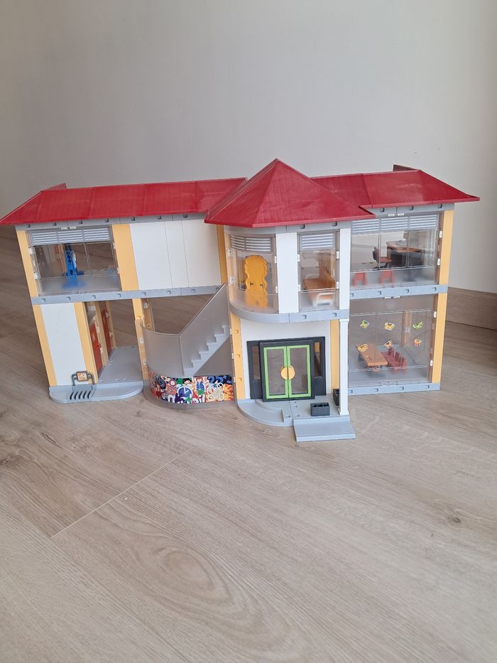 École playmobil 4324