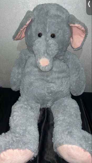 Grande peluche éléphant gris 