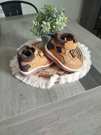 Chaussures montantes