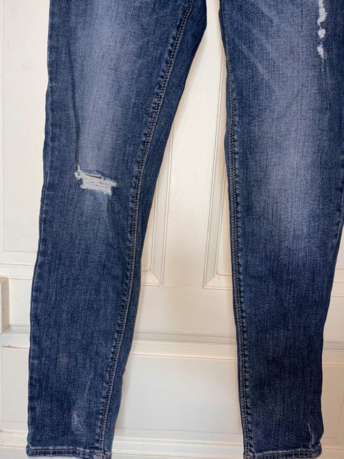 Jeans femme skinny Kiabi taille 38 - photo numéro 2